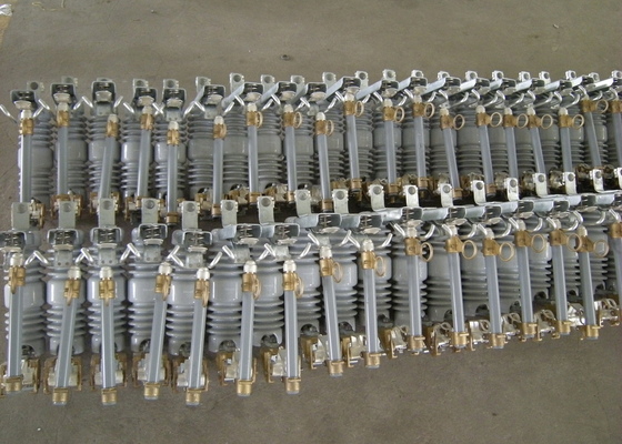 Fusível de saída de 15KV com durabilidade, conveniente de operar, com 320 mm de distância de rastejamento